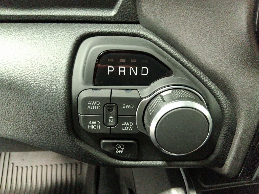 New 2026 Molten Red Pearlcoat RAM Big Horn/Lone Star image 18