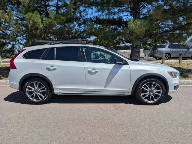 Used 2016 Crystal White Pearl Volvo T5 image 2