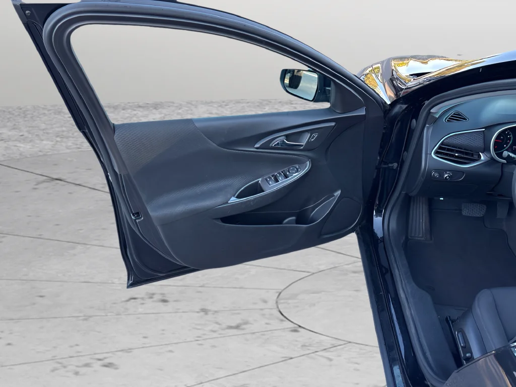 Used 2024 Black Metallic Chevrolet LT image 24