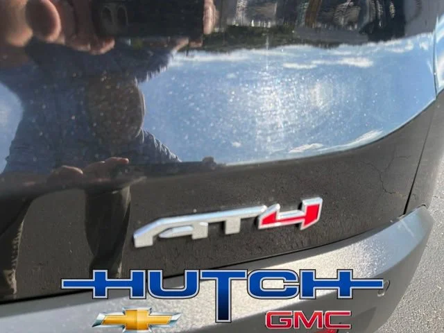 Used 2021 EBONY TWILIGHT METALLIC GMC AT4 image 15