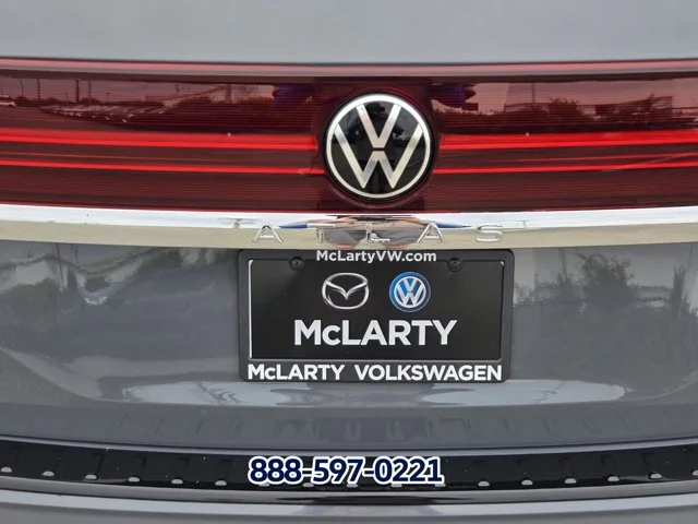 New 2026 Avocado Green Pearl Volkswagen 2.0T SE W/TECHNOLOGY image 12