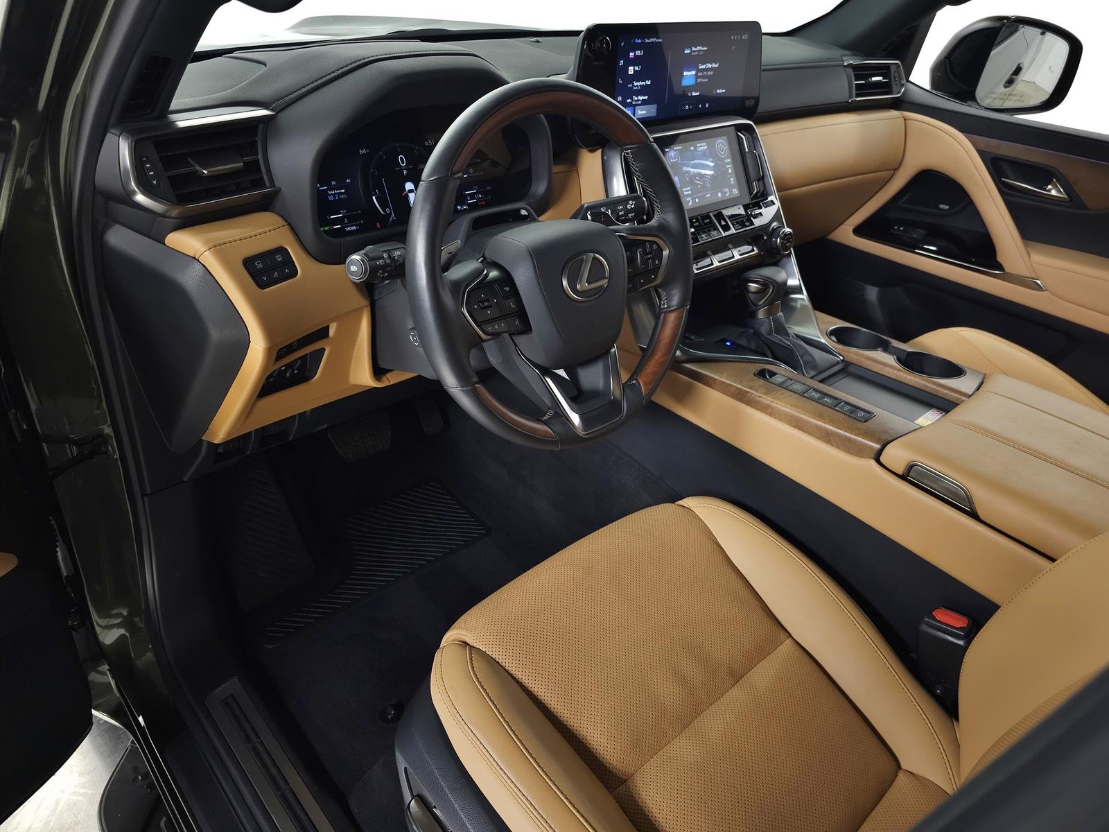 Certified Used 2025 Green Lexus Luxury image 19