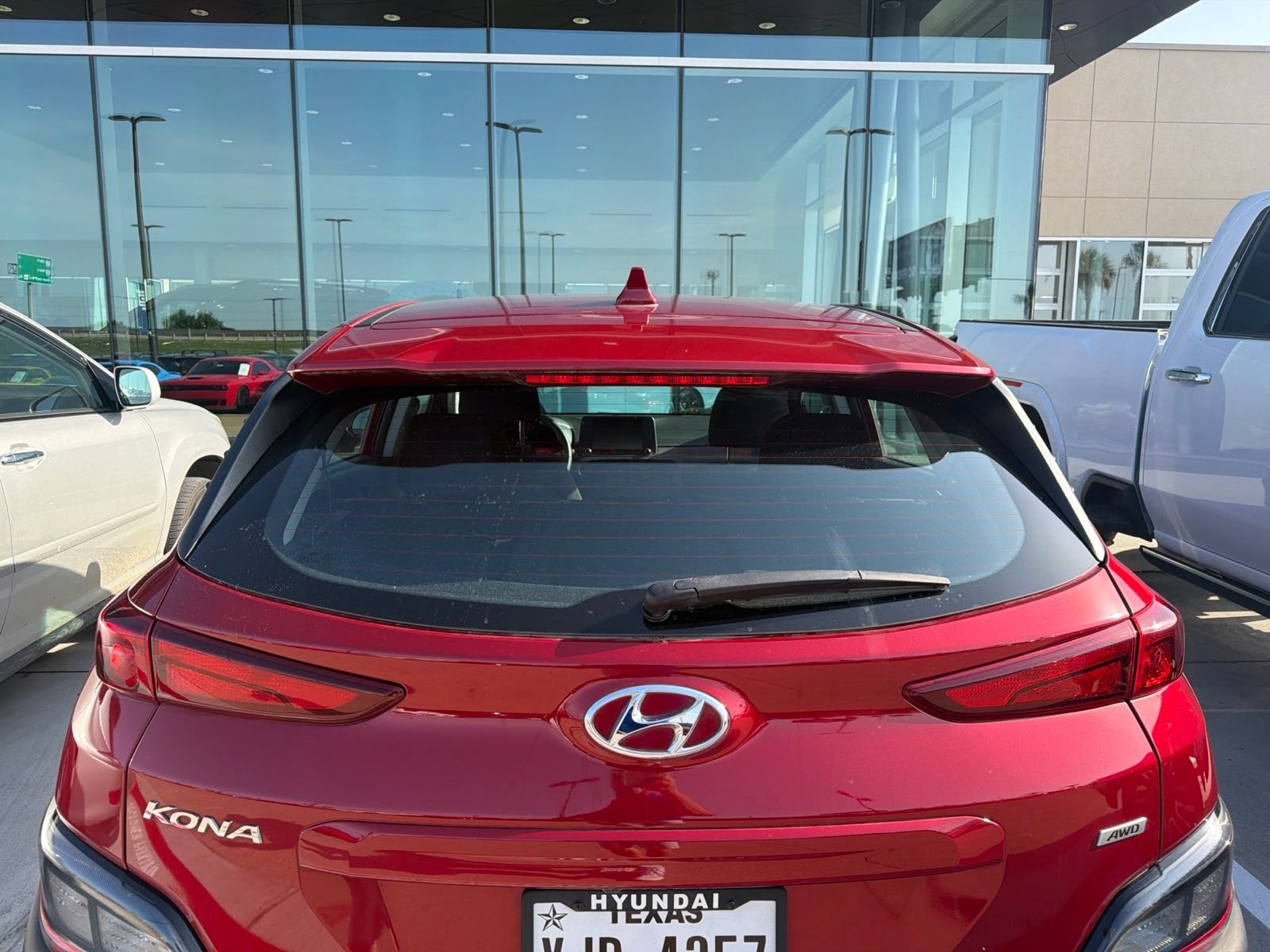 Certified Used 2023 Ultimate Red Hyundai SE image 5