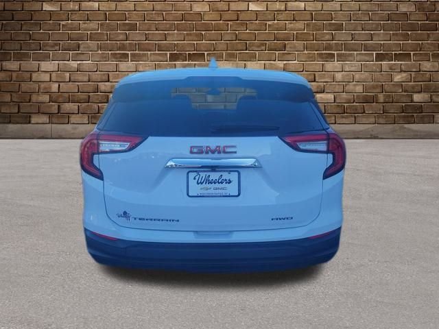 2024 Gmc Terrain SLE photo 4