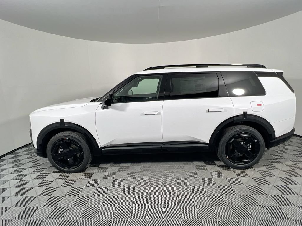 New 2027 Glacial White Pearl Kia X-Line SX image 6
