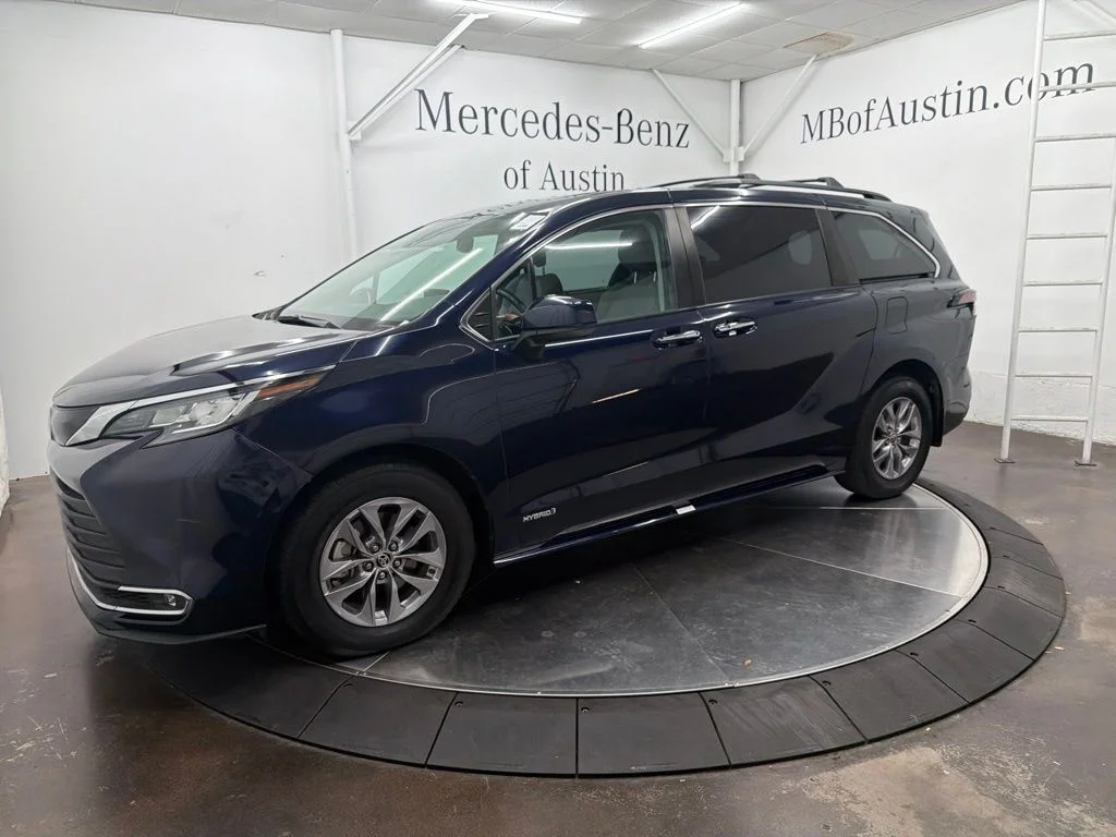 Used 2021 Blue Toyota XLE image 3