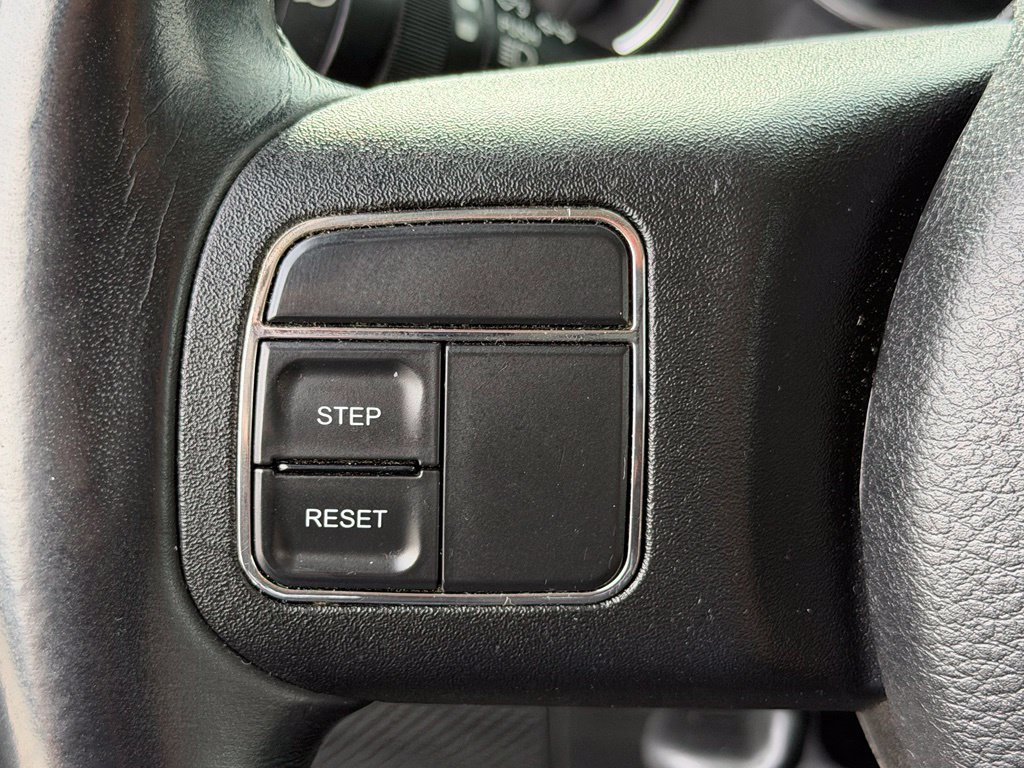 Used 2012 Silver Jeep Unlimited Sport S image 20