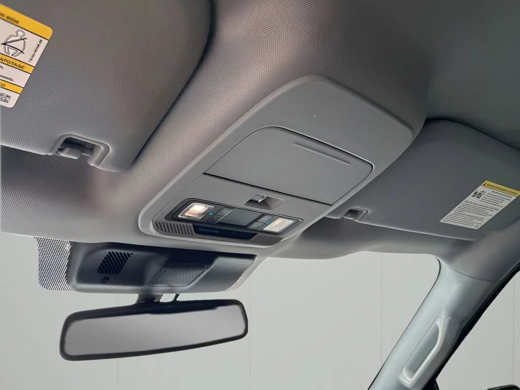 Used 2022 White Ford XLT image 39