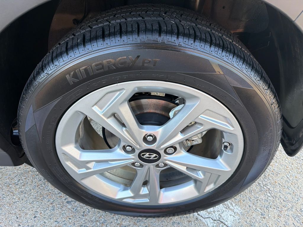 2022 Hyundai Kona SEL - Photo 19