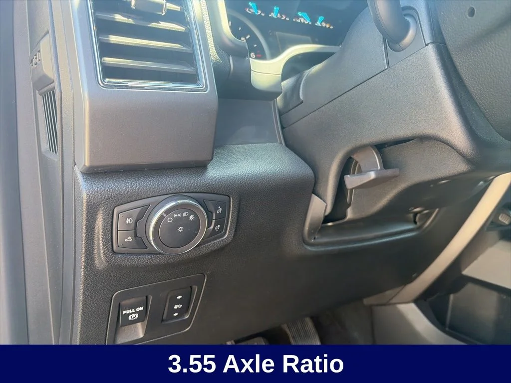 Certified Used 2020 Oxford White Ford XLT image 19