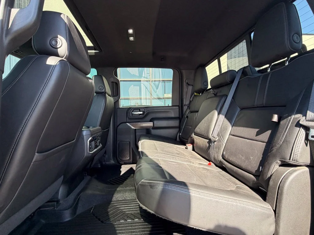 Used 2020 Silver Chevrolet High Country image 11