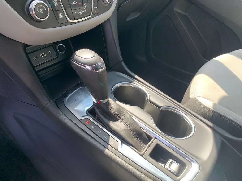 Used 2021 Silver Chevrolet LT image 25