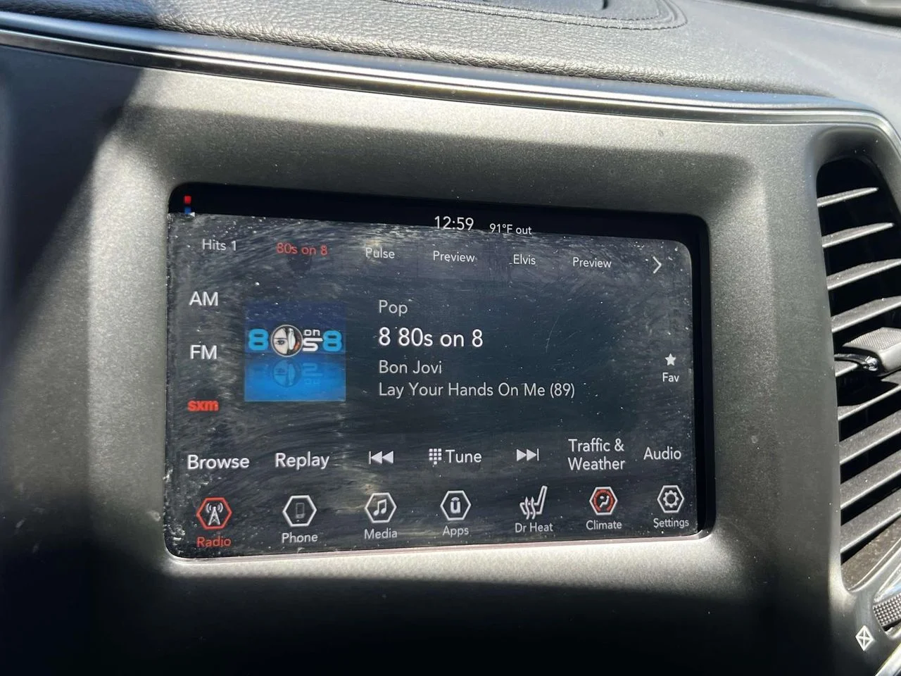 Used 2019 Granite Crystal Metallic Clearcoat Jeep Latitude Plus 4x4 image 35