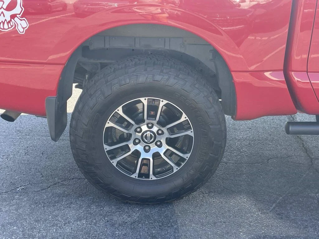Used 2021 Red Nissan SV image 9