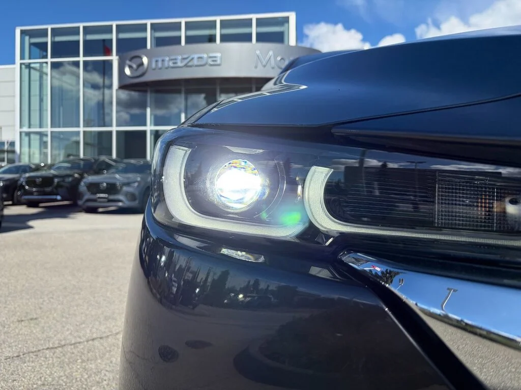 Used 2022  Mazda Signature AWD at Signature package. Turbo,AWD,Su image 3