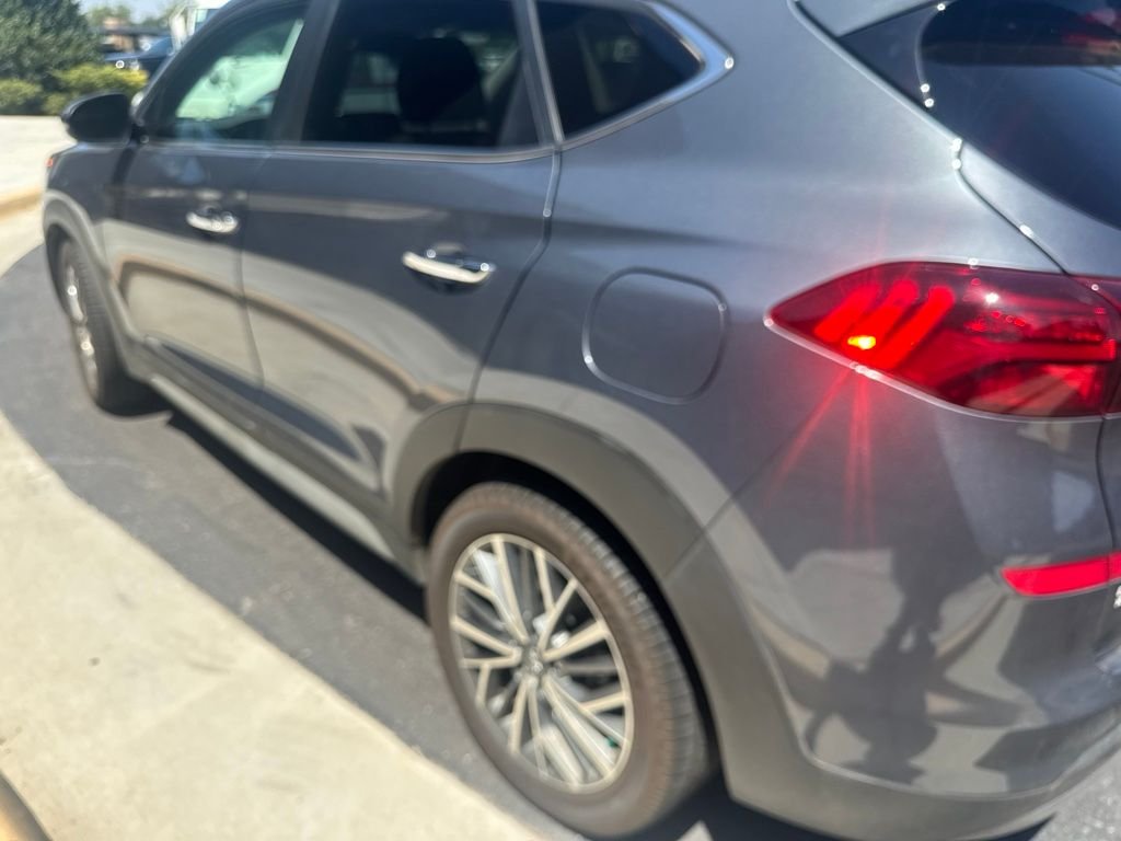 Used 2021 Gray Hyundai Ultimate image 2