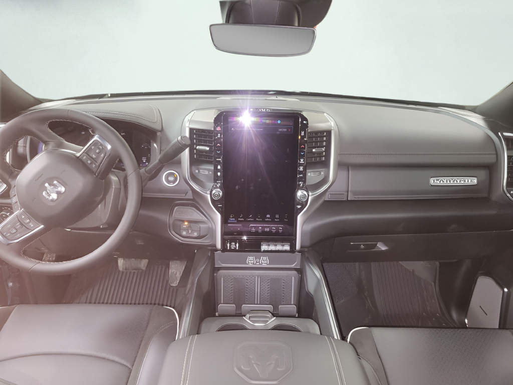 2026 RAM 2500 Laramie - Photo 18