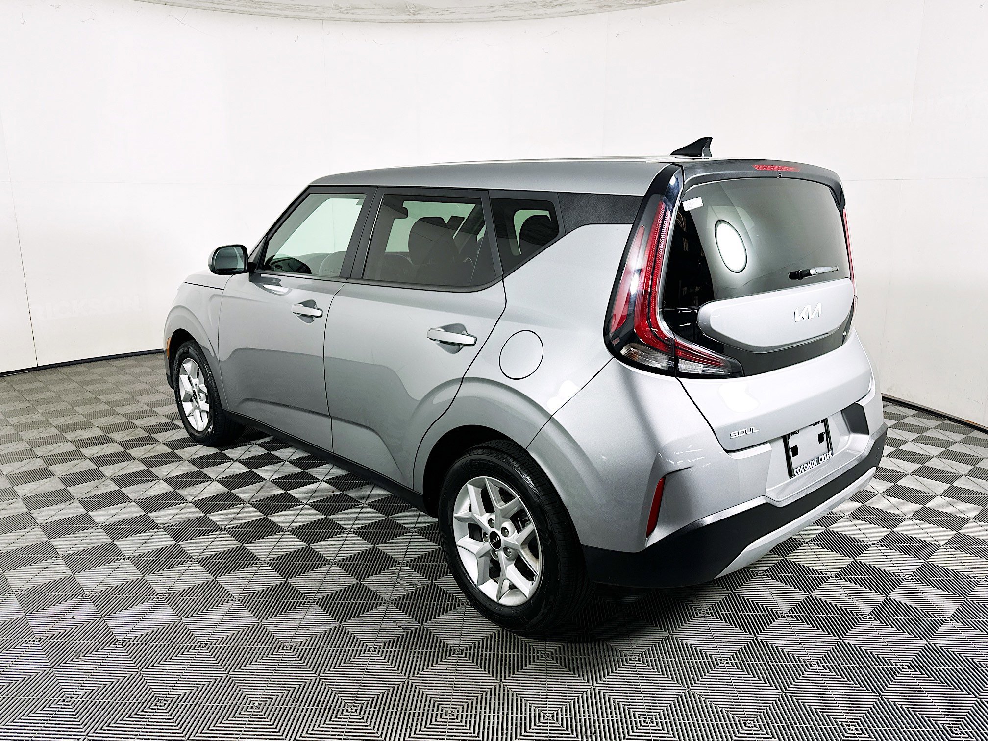2024 Kia Soul thumbnail 8