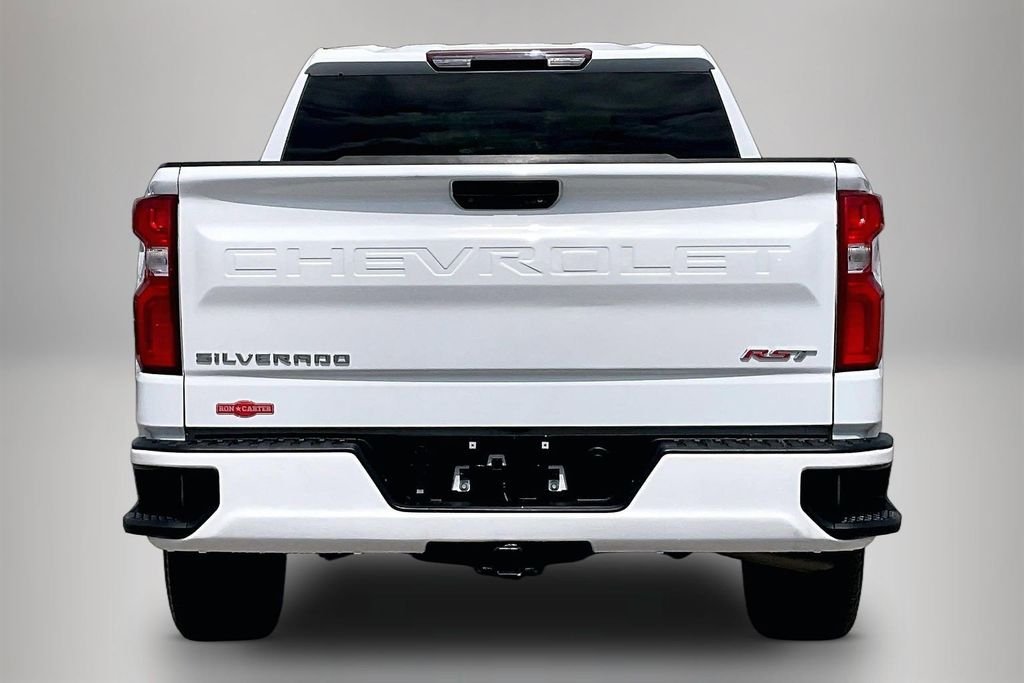 Used 2022 White Chevrolet RST image 6