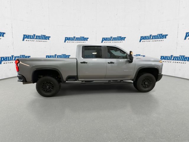 Used 2025 Gray Chevrolet ZR2 image 12