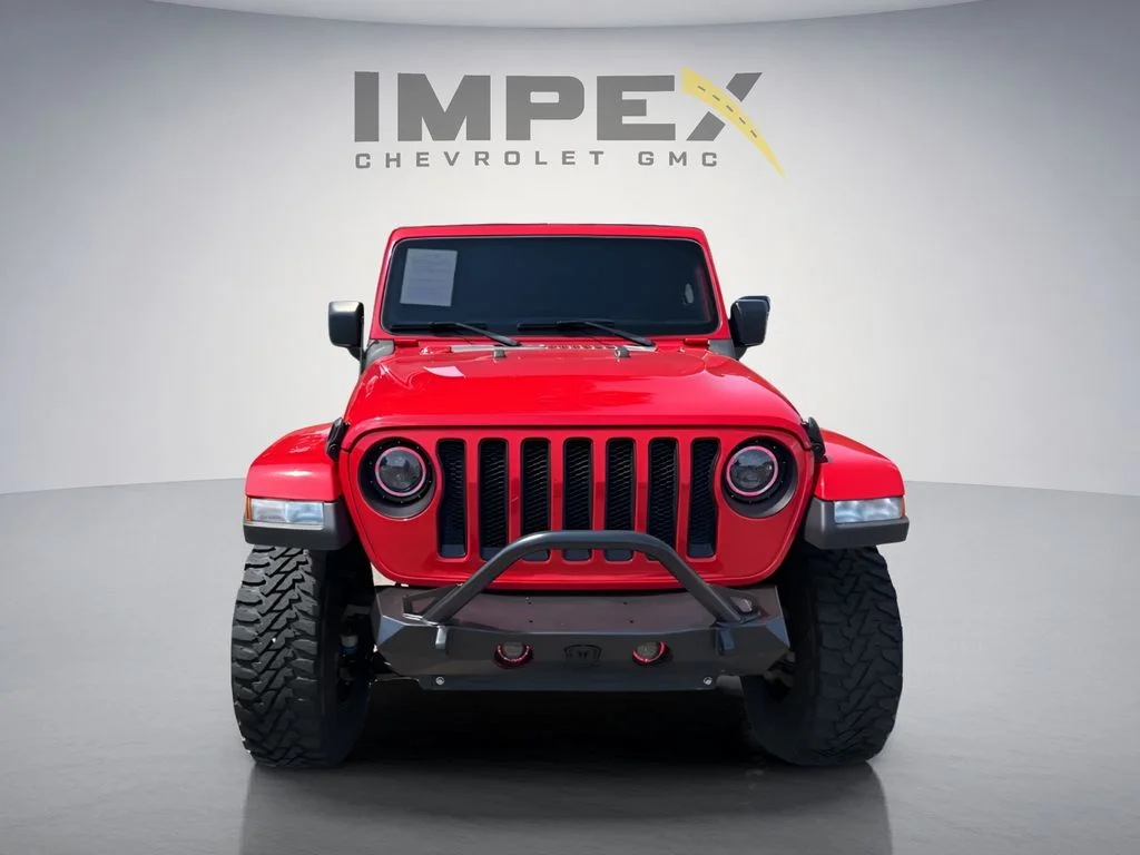 Used 2019 Red Jeep Sport image 5