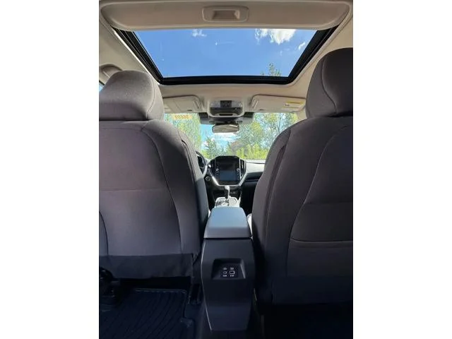 New 2026 SAPPHIRE BLUE PEARL Subaru Premium image 32