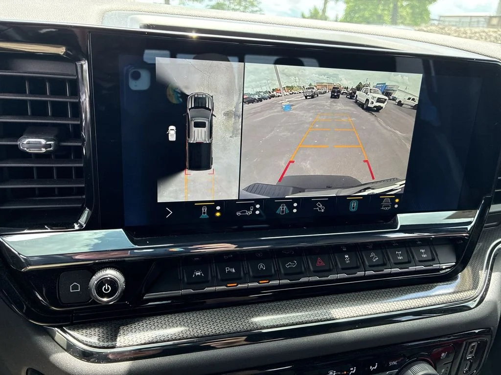Used 2022 Blue Chevrolet ZR2 image 16