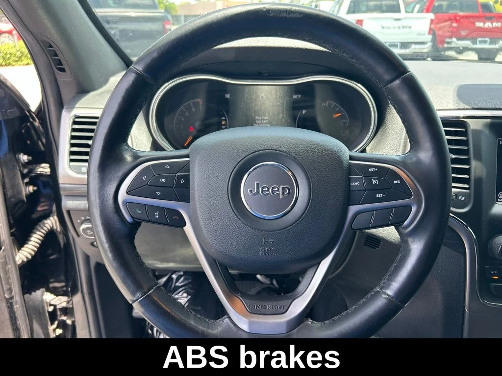 Used 2021 Black Jeep Laredo E image 16