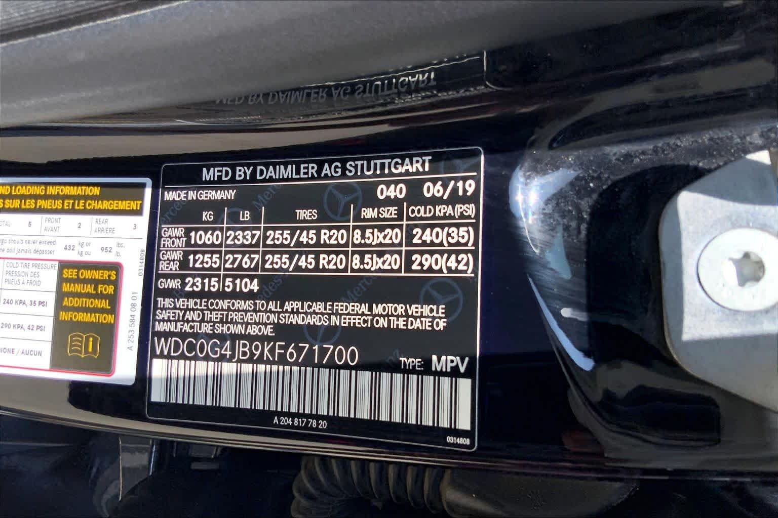 Used 2019 Black Mercedes-Benz GLC 300 image 32