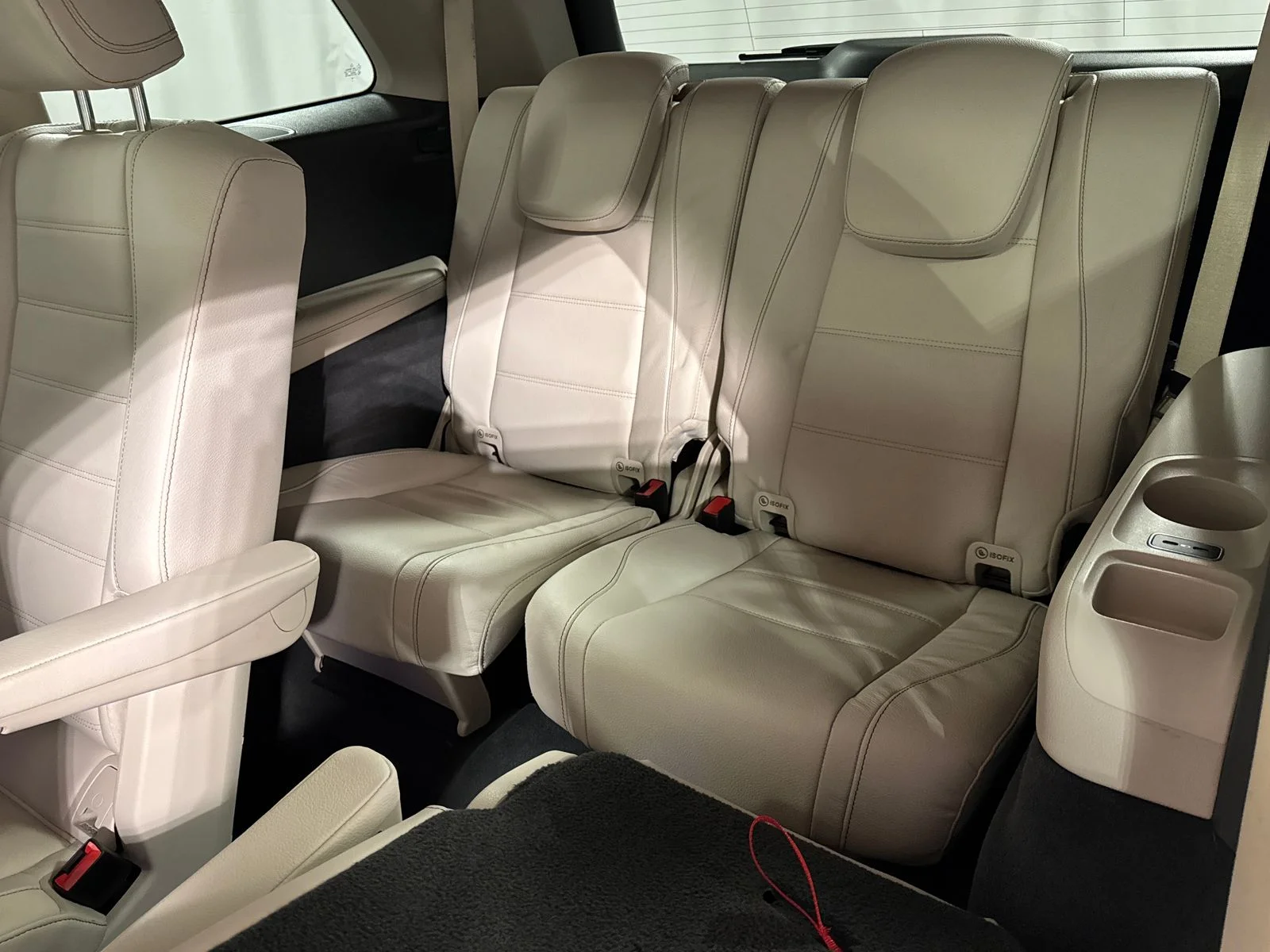 Used 2020 White Mercedes-Benz GLS 580 4MATIC® image 26