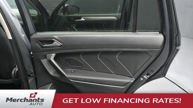 Used 2023 White Volkswagen 2.0T SE image 16