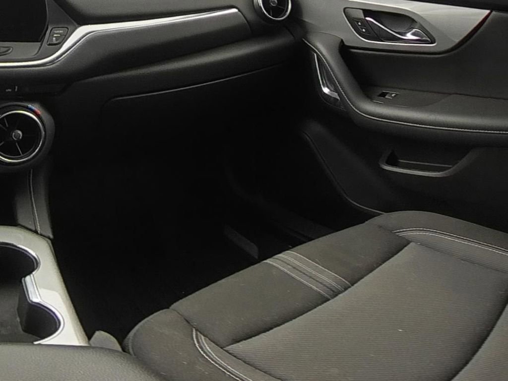 Used 2023 Black Chevrolet 2LT image 14