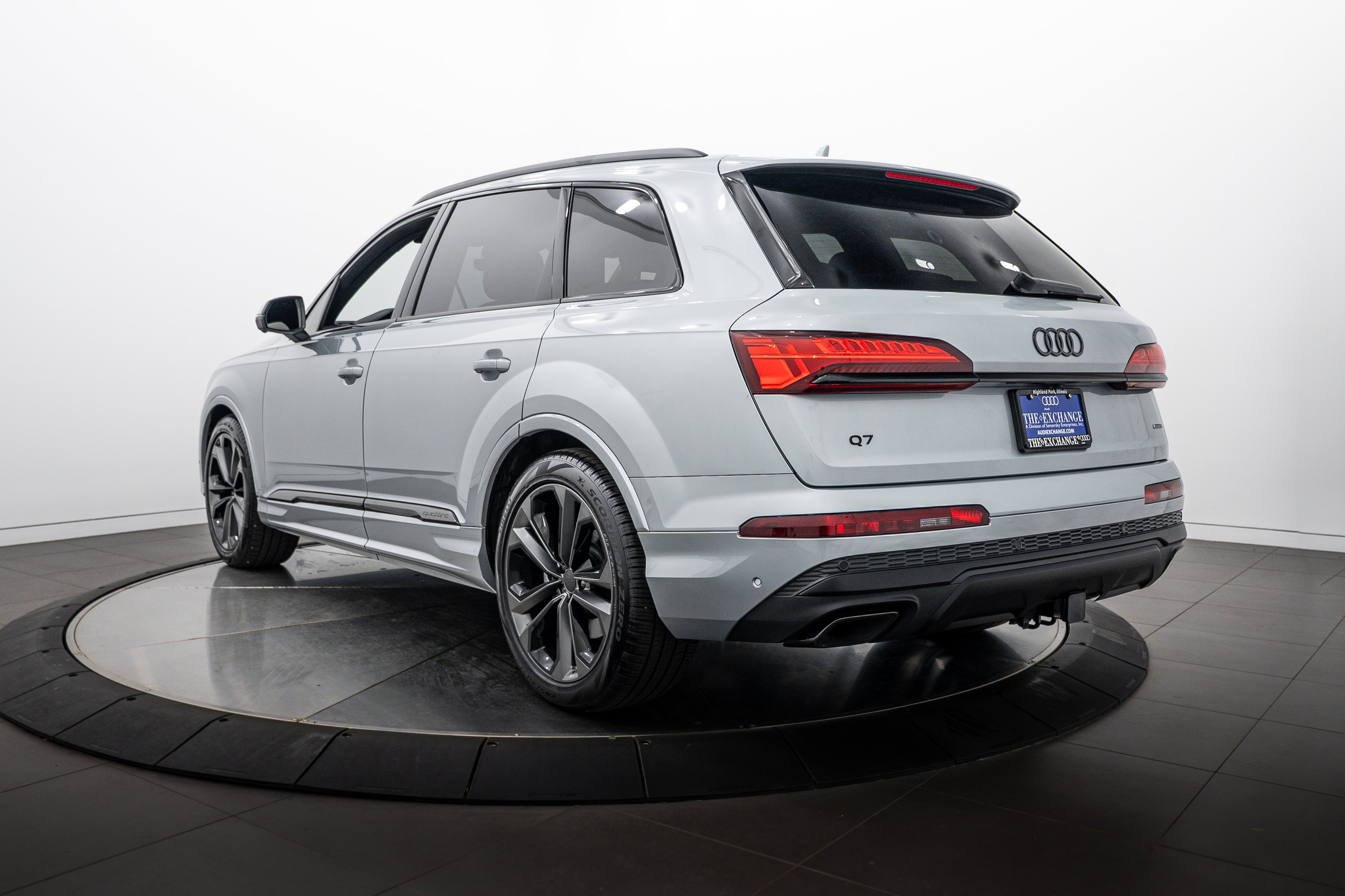 Used 2026 Satellite Silver Metallic Audi Premium Plus image 5