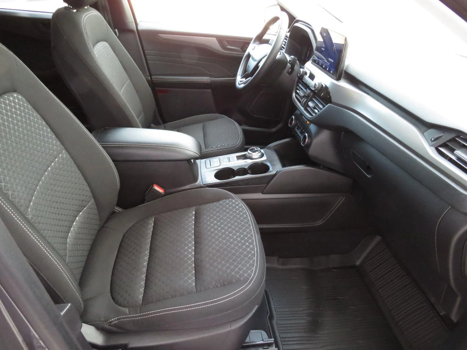 Used 2023  Ford Active image 26