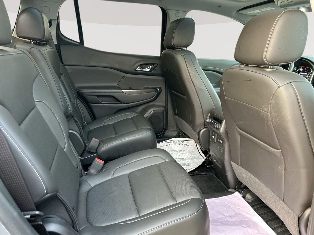 Used 2023 Silver GMC SLT image 31
