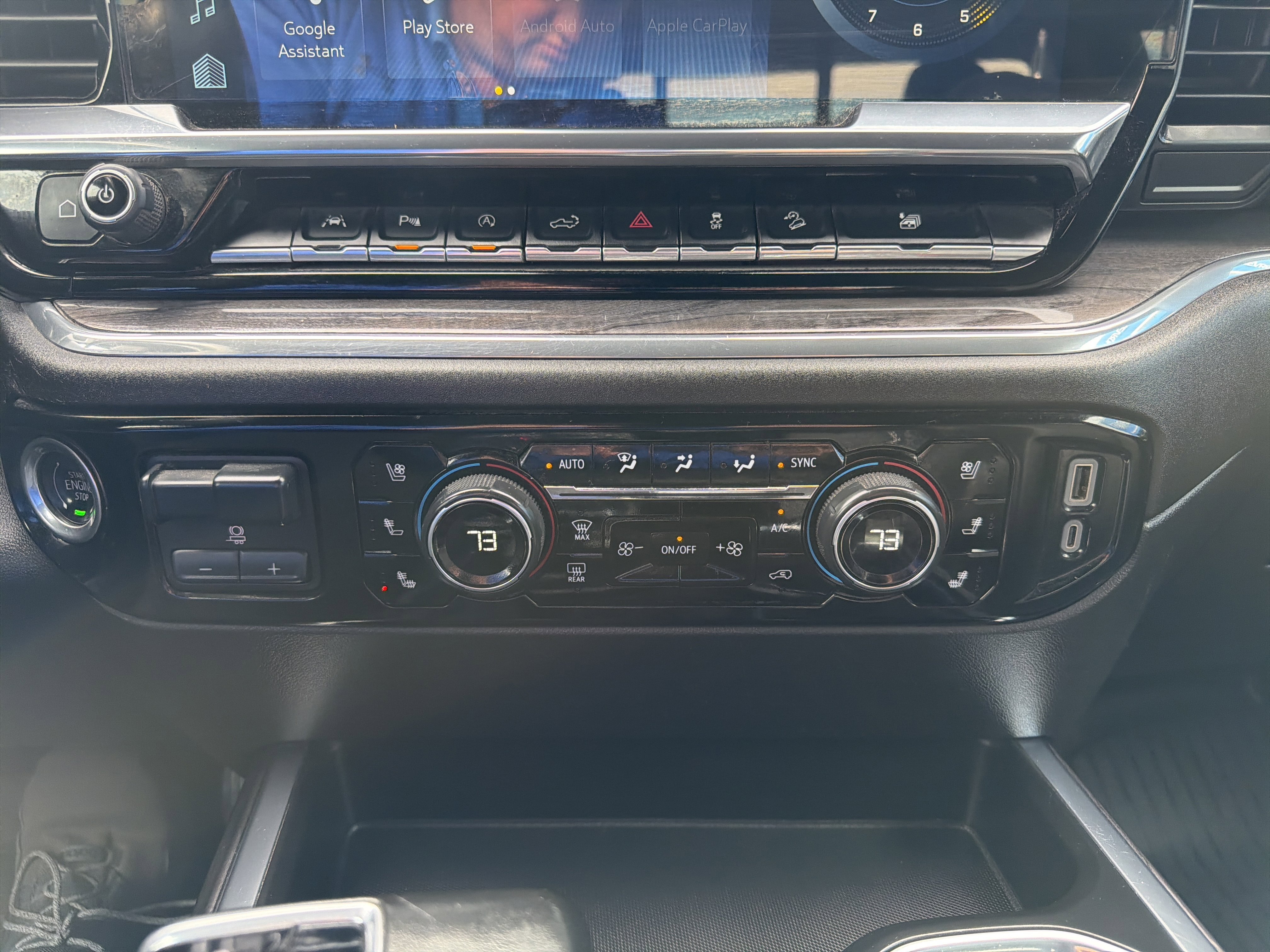 Used 2024 Iridescent Pearl Tricoat Chevrolet LTZ image 18