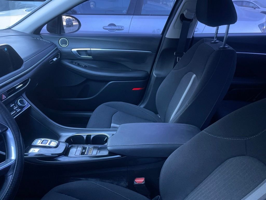 Used 2023 Carbon Blue Hyundai SEL image 11