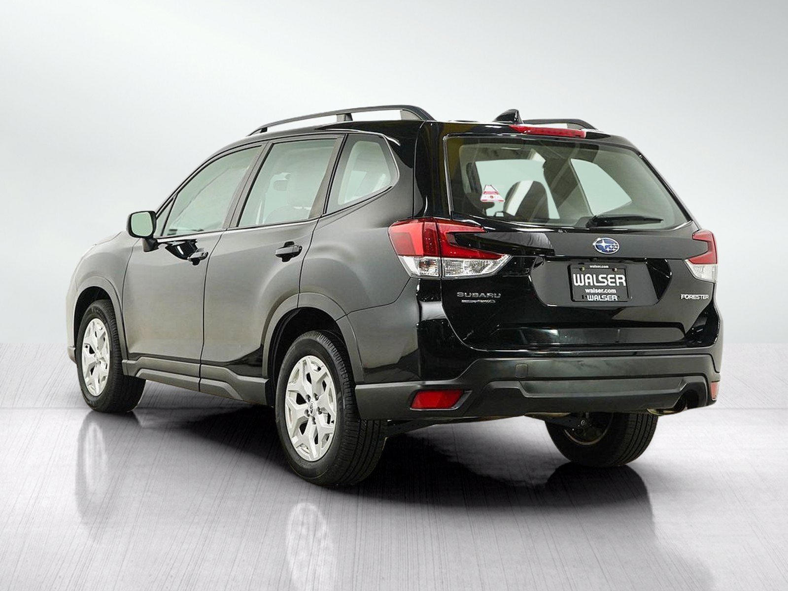 Used 2019 Crystal Black Pearl Subaru  image 3