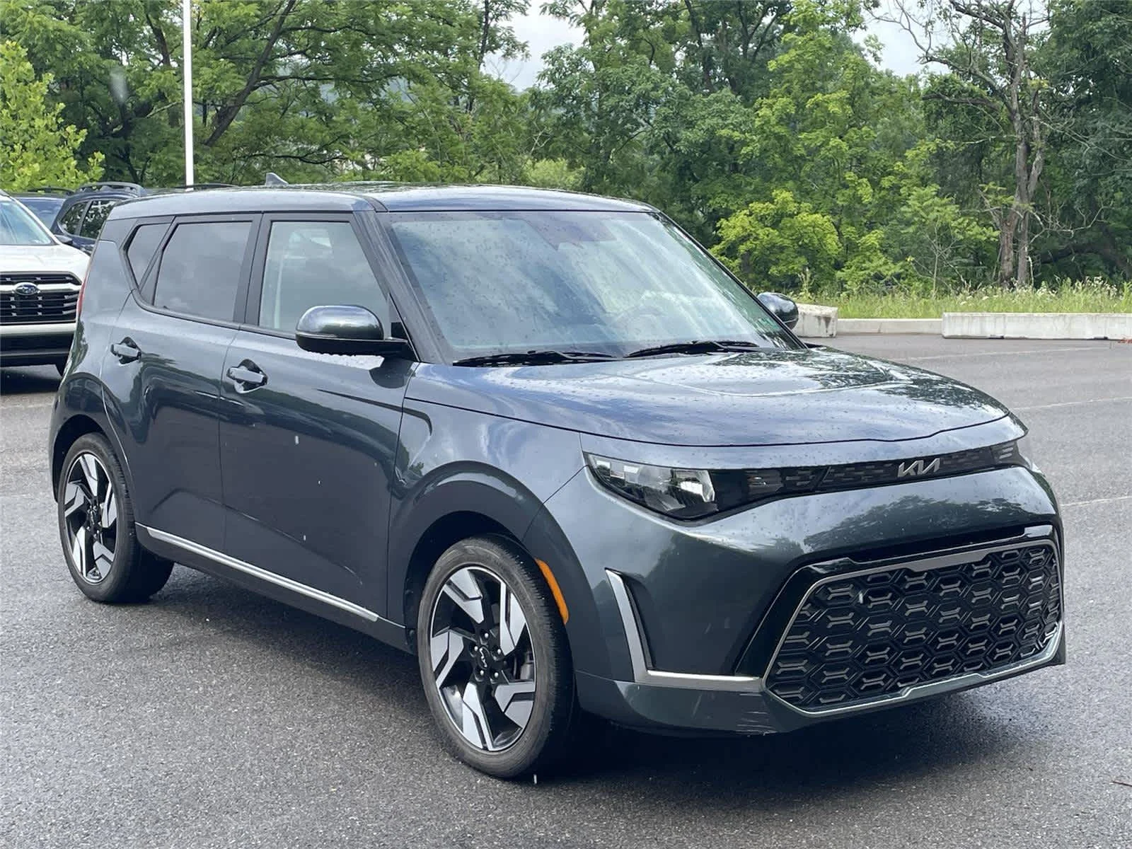 Used 2025 Gravity Gray Kia GT-Line image 7