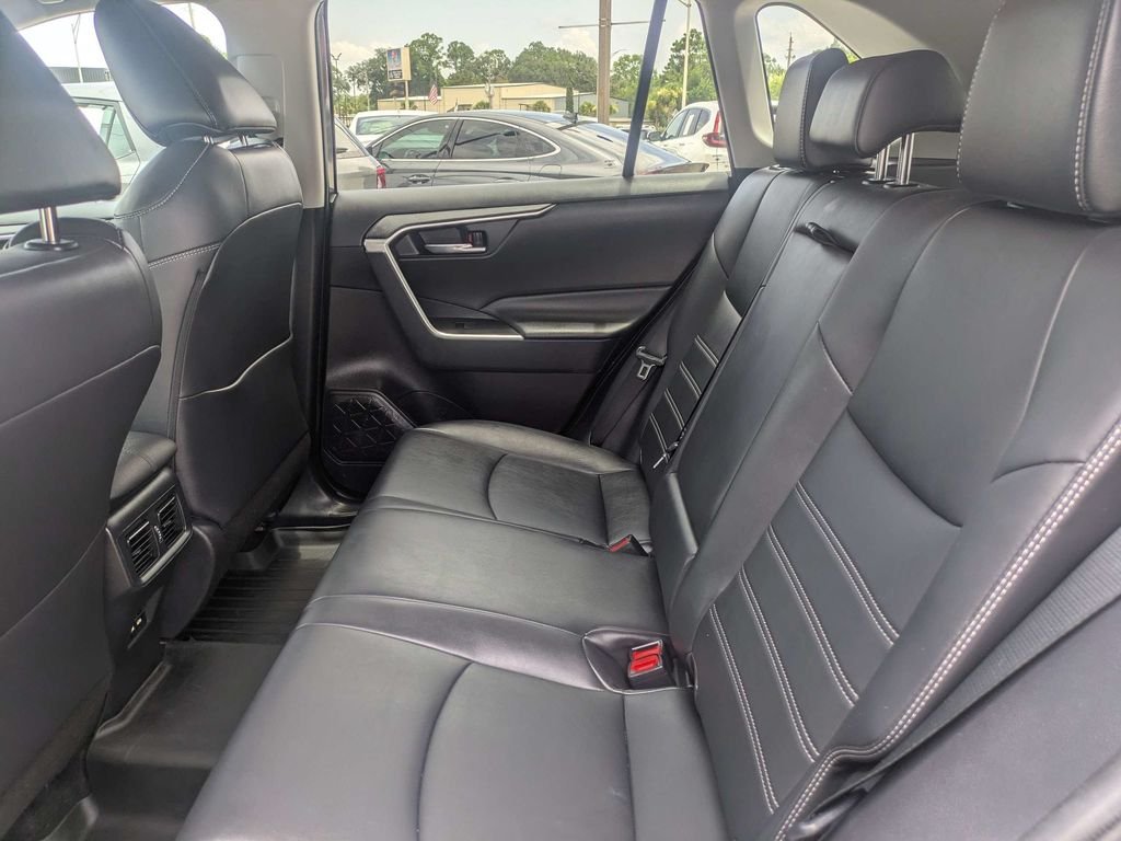 Used 2021 Gray Toyota XLE Premium image 14