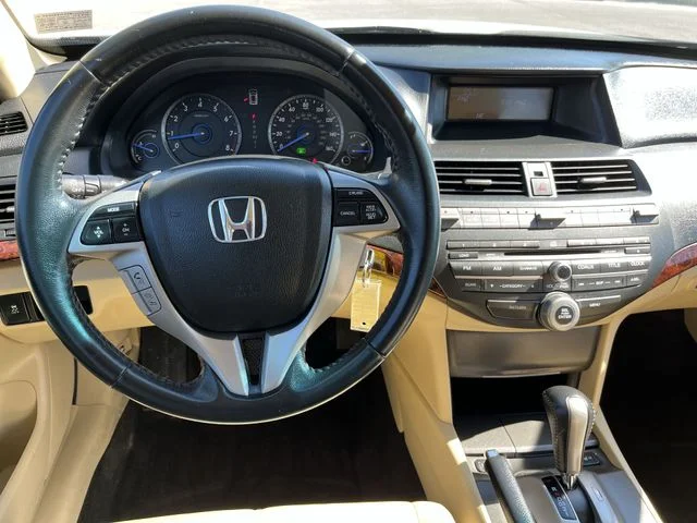 Used 2011  Honda EX-L image 13