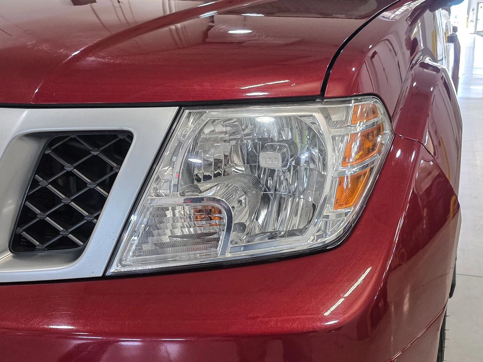 Used 2020 Red Nissan SV image 14