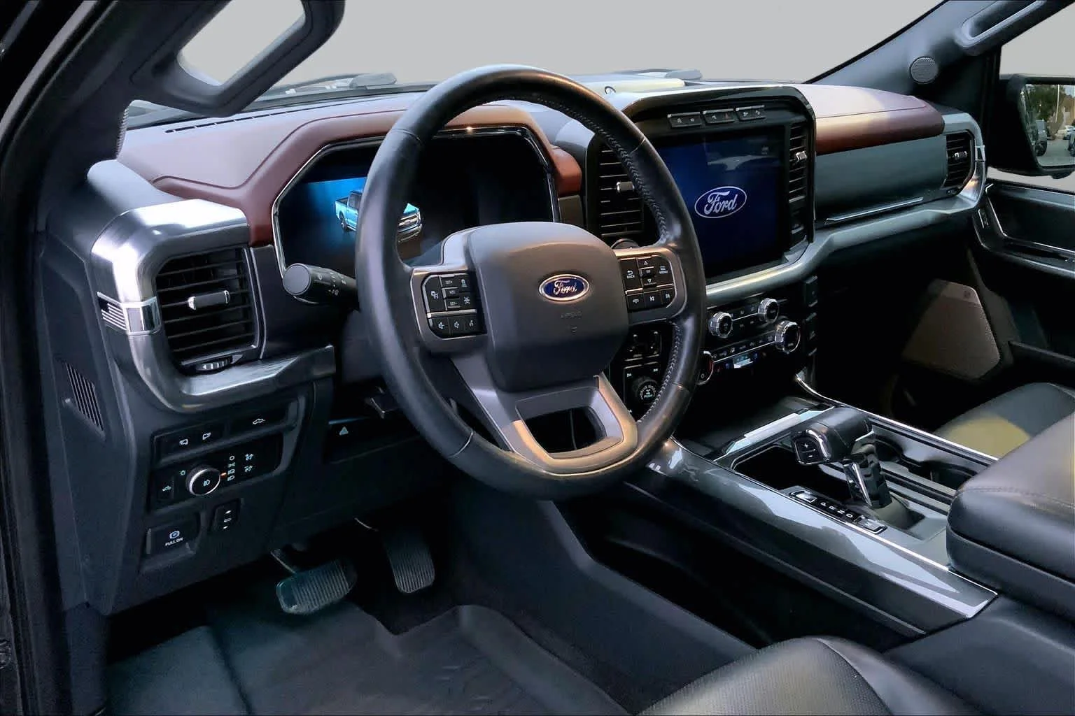 Used 2021 Agate Black Ford LARIAT image 15