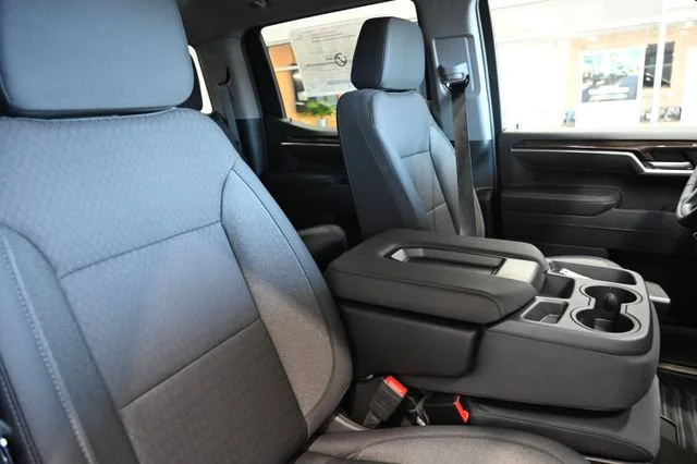 2026 Chevrolet Silverado 1500 LT - Photo 9