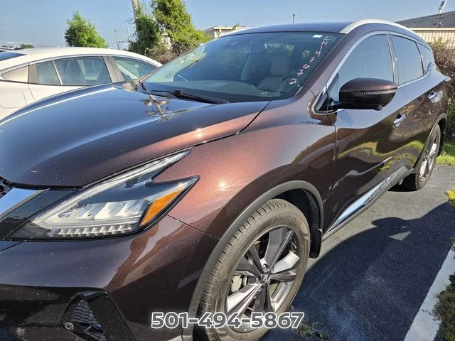 Used 2020 Brown Nissan Platinum image 5