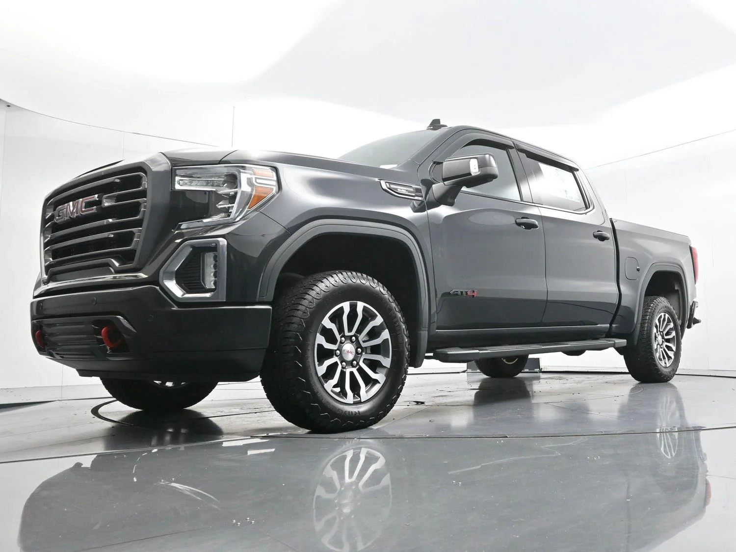 Used 2020 CARBON BLACK METALLIC GMC AT4 image 49