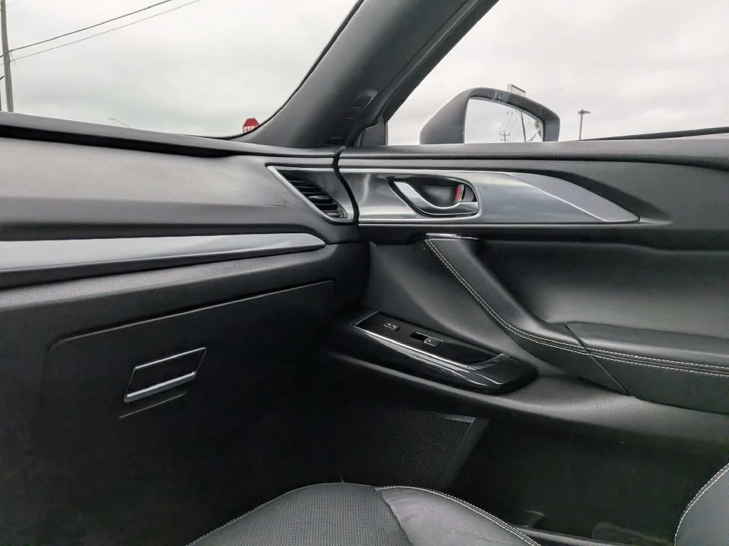 Used 2023 Gray Mazda Grand Touring image 19