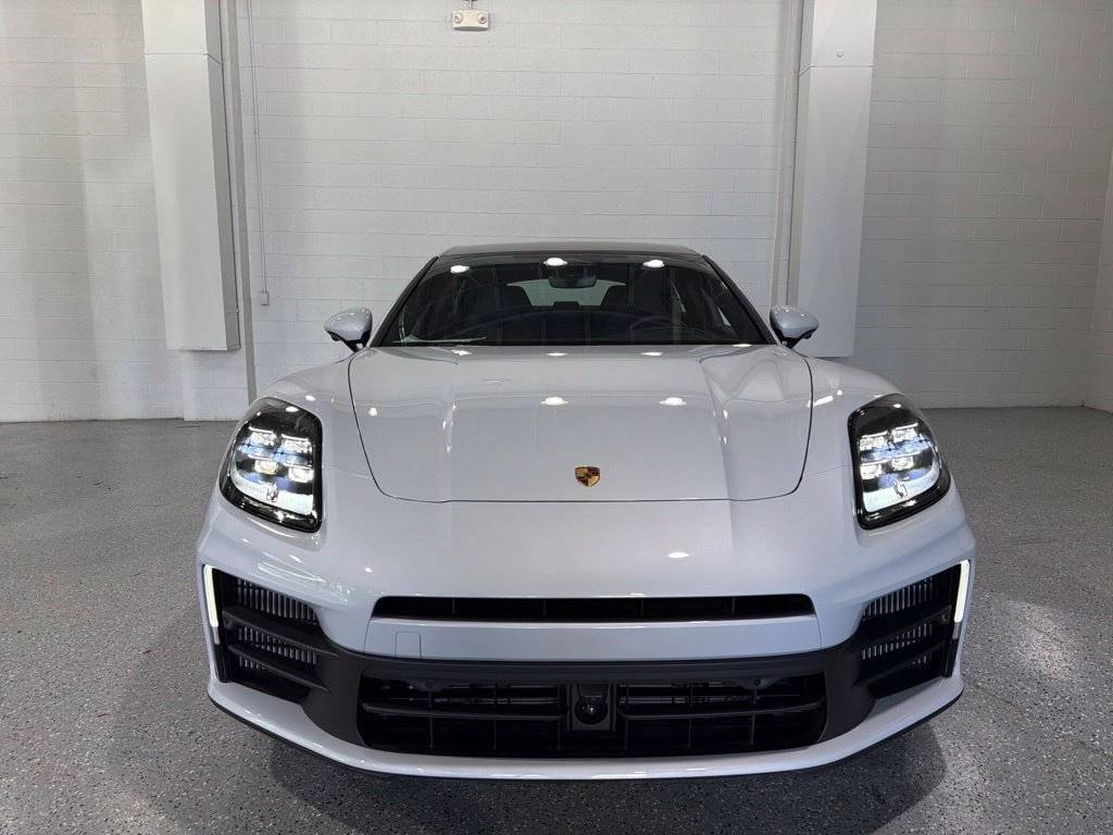 2026 Porsche Panamera Base - Photo 10