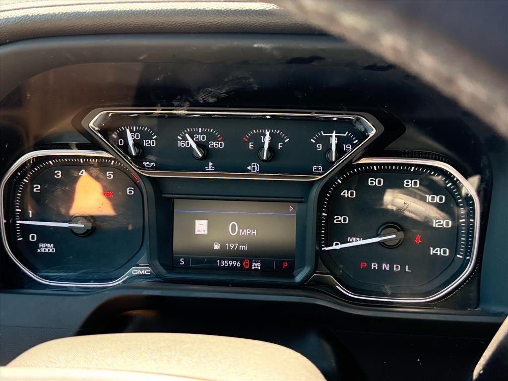 Used 2022 Onyx Black GMC AT4 image 17