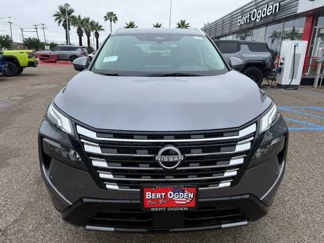 2026 Nissan Rogue Platinum AWD's photo